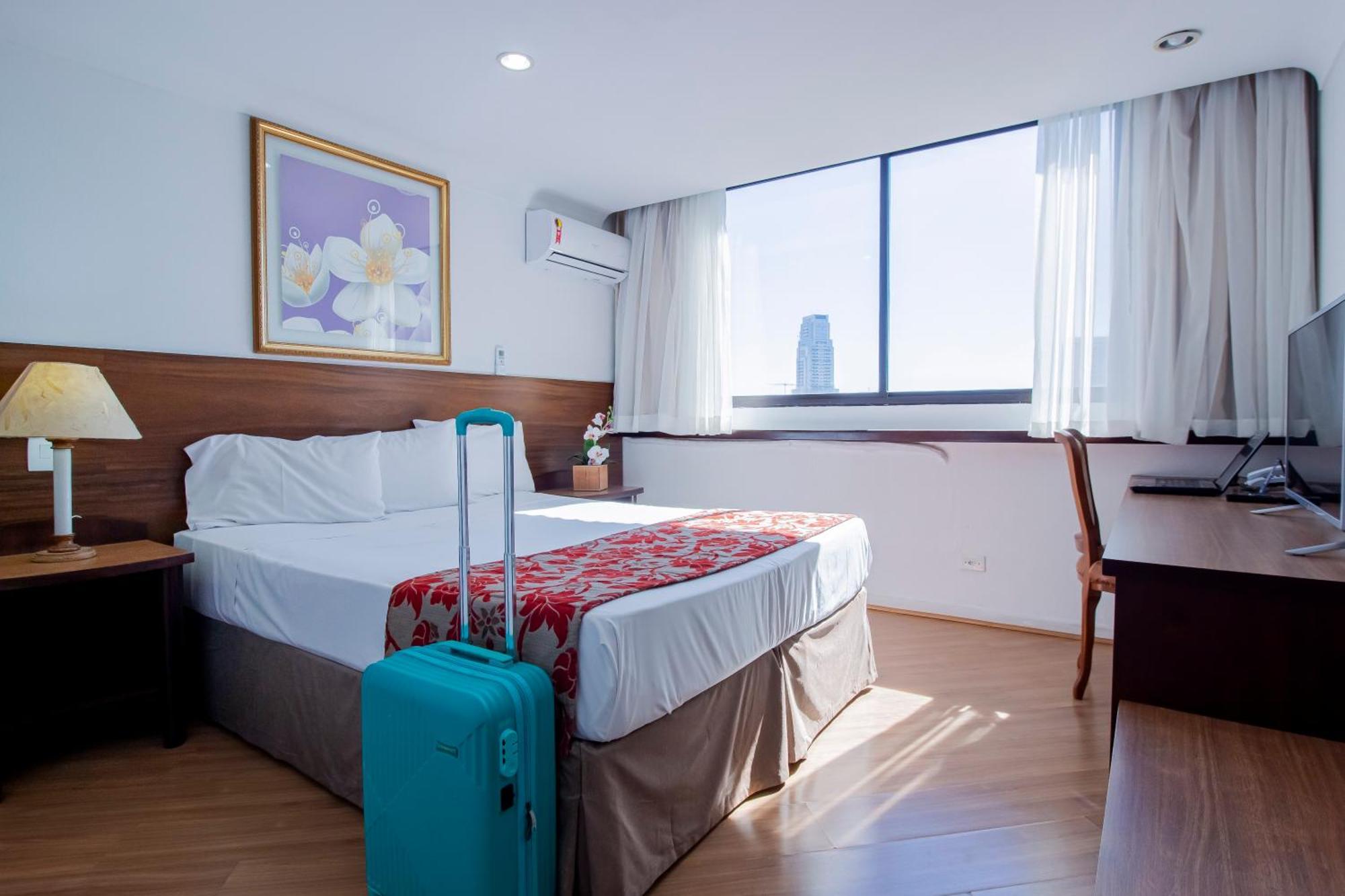 Hotel Dan Inn Curitiba Centro By Nacional Inn Luaran gambar
